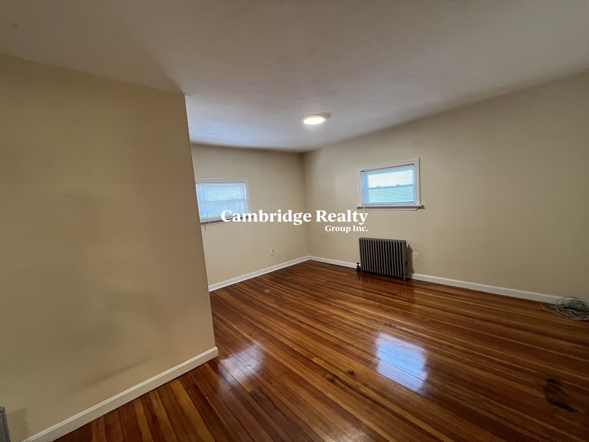 215 Cedar St, Powder House Square