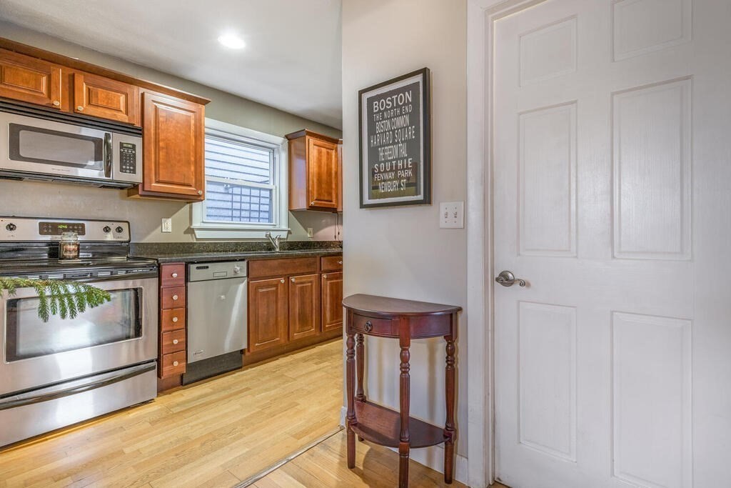 47 Telegraph St, Dorchester