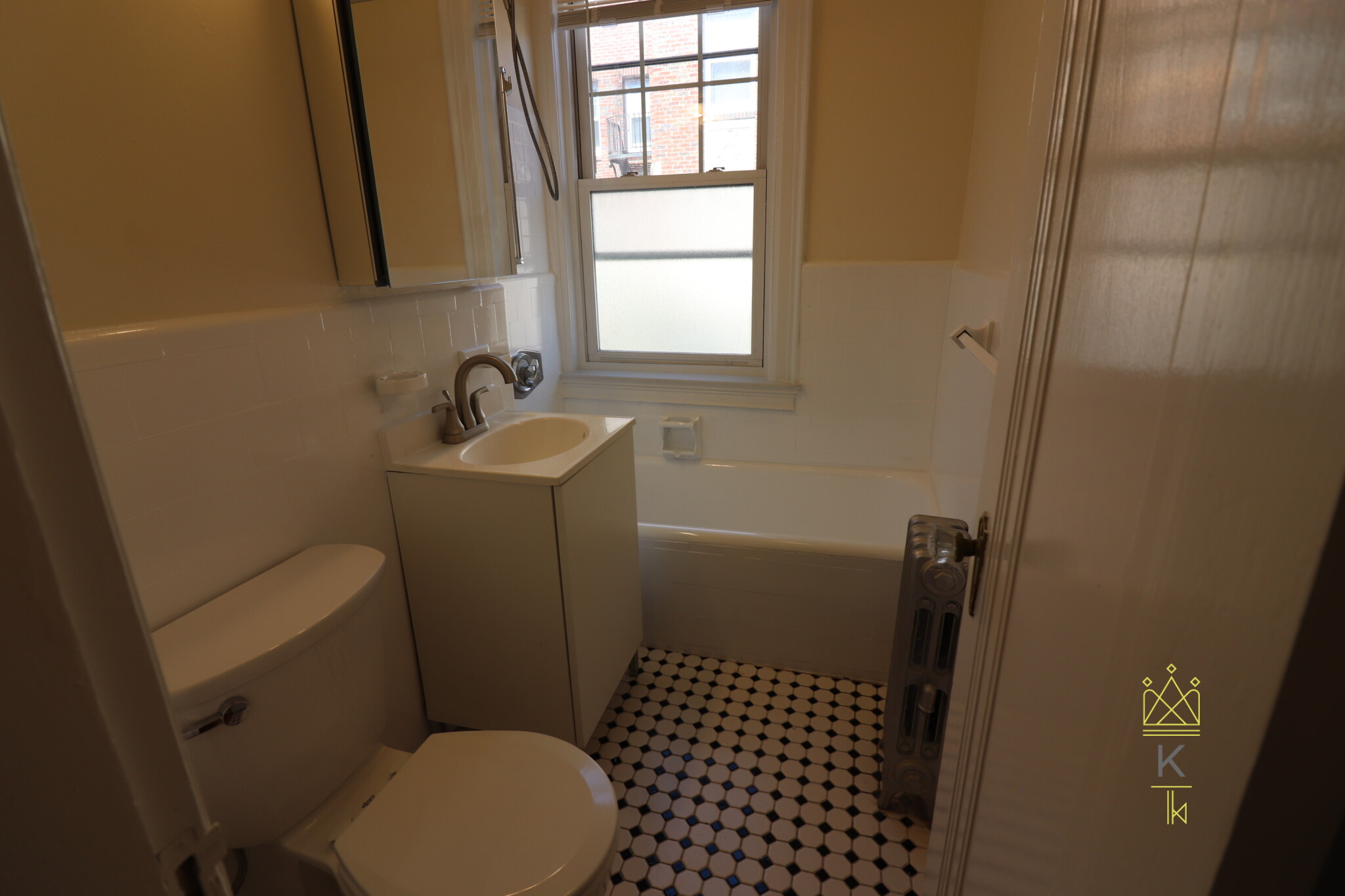 48 Strathmore Rd, Brighton