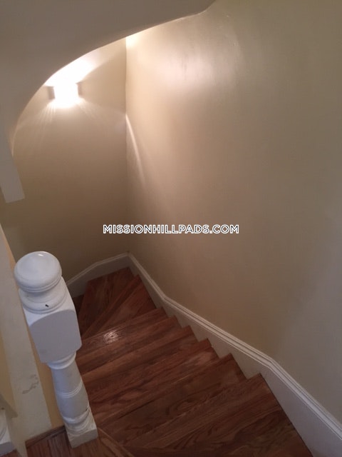 830 Huntington Ave, Mission Hill