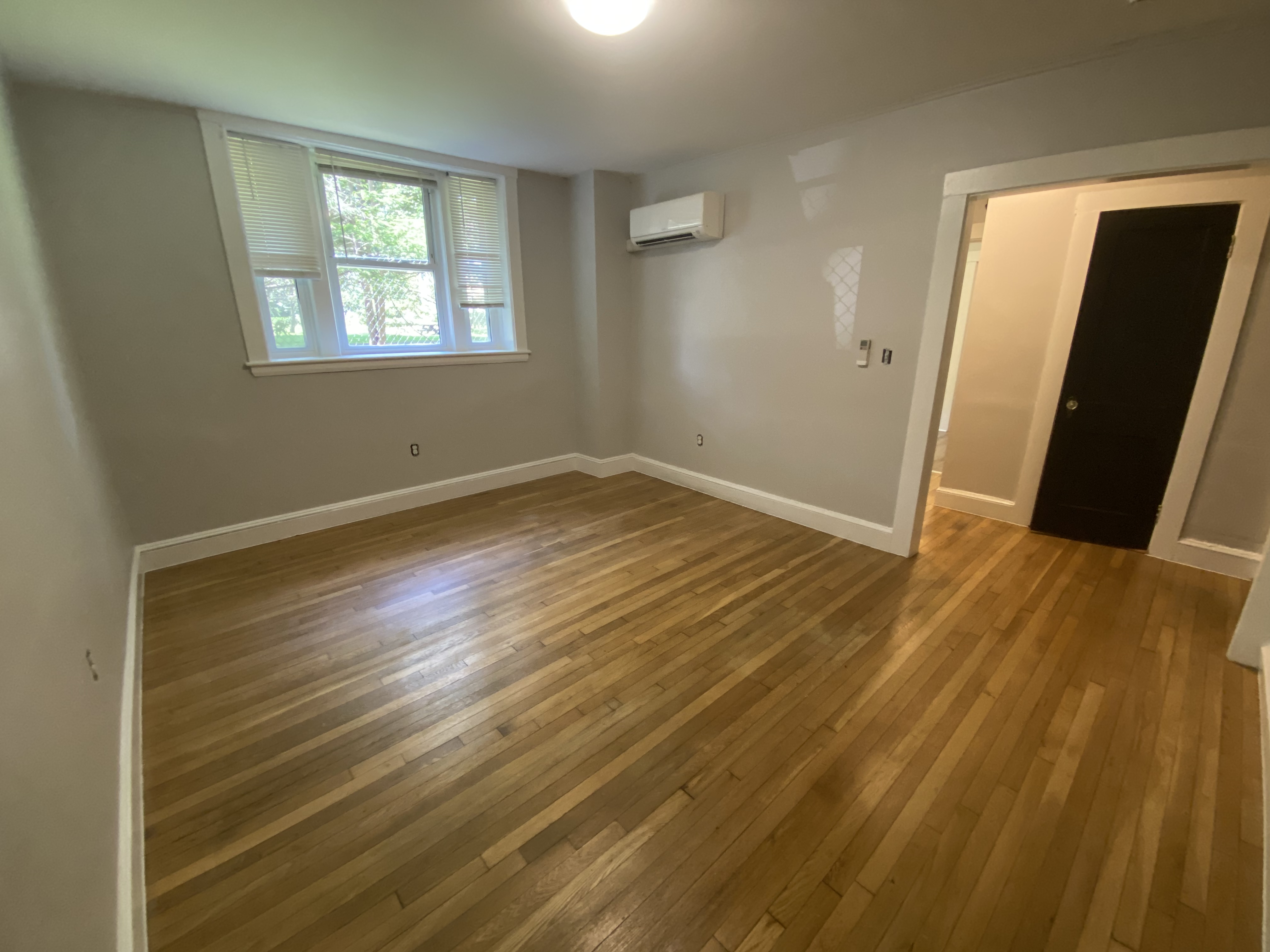 40 Butler Rd, Quincy