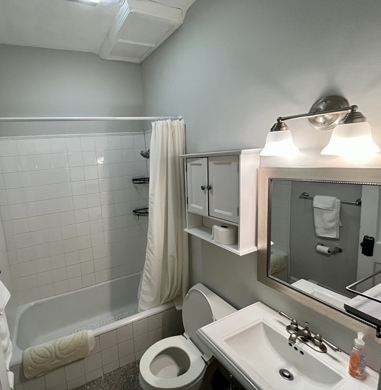 318 Tappan St, Brookline Village