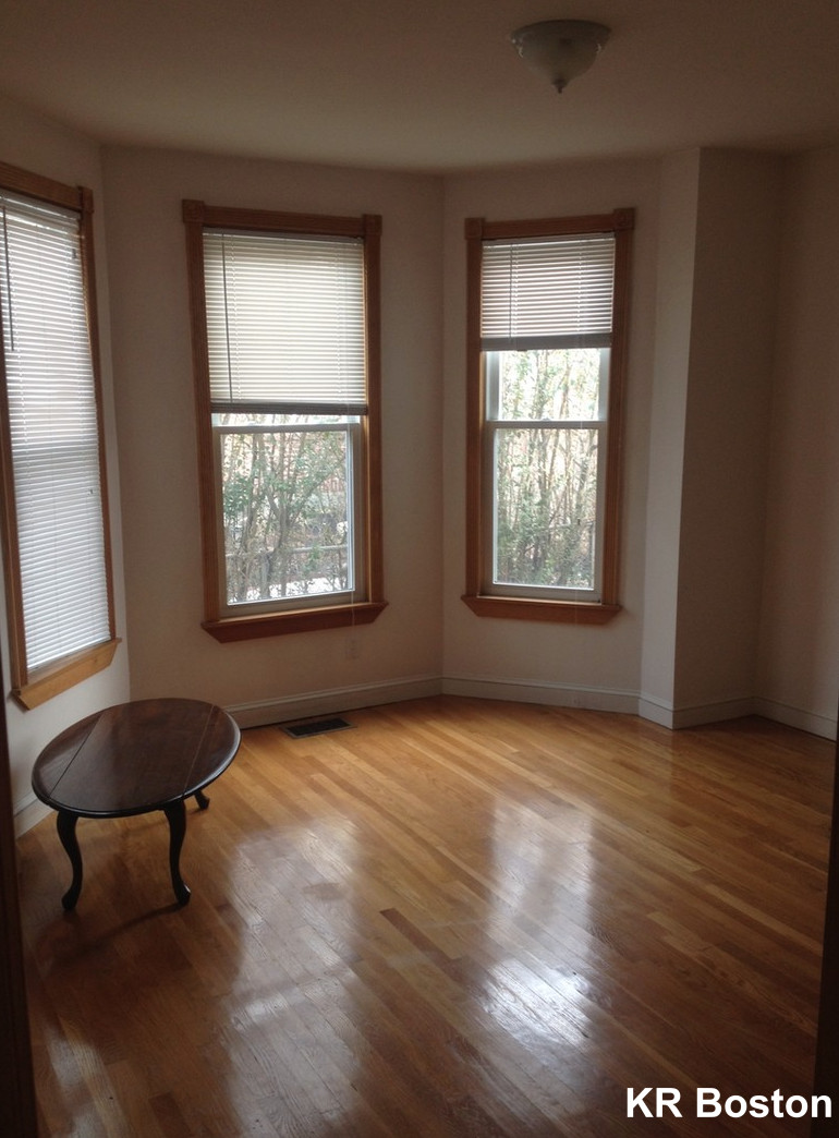 49 Pearl St, Newton