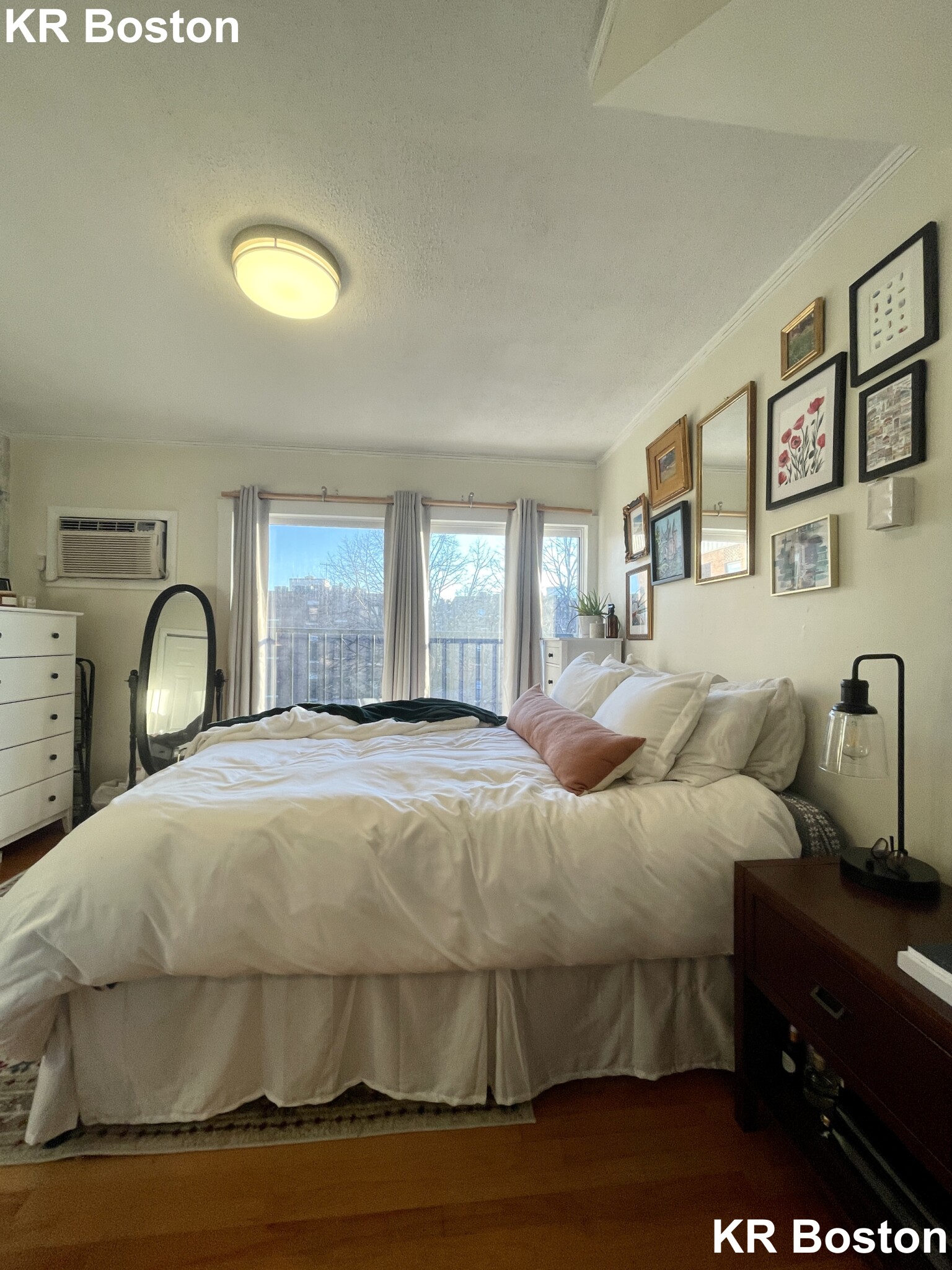 49 Symphony Rd, Fenway