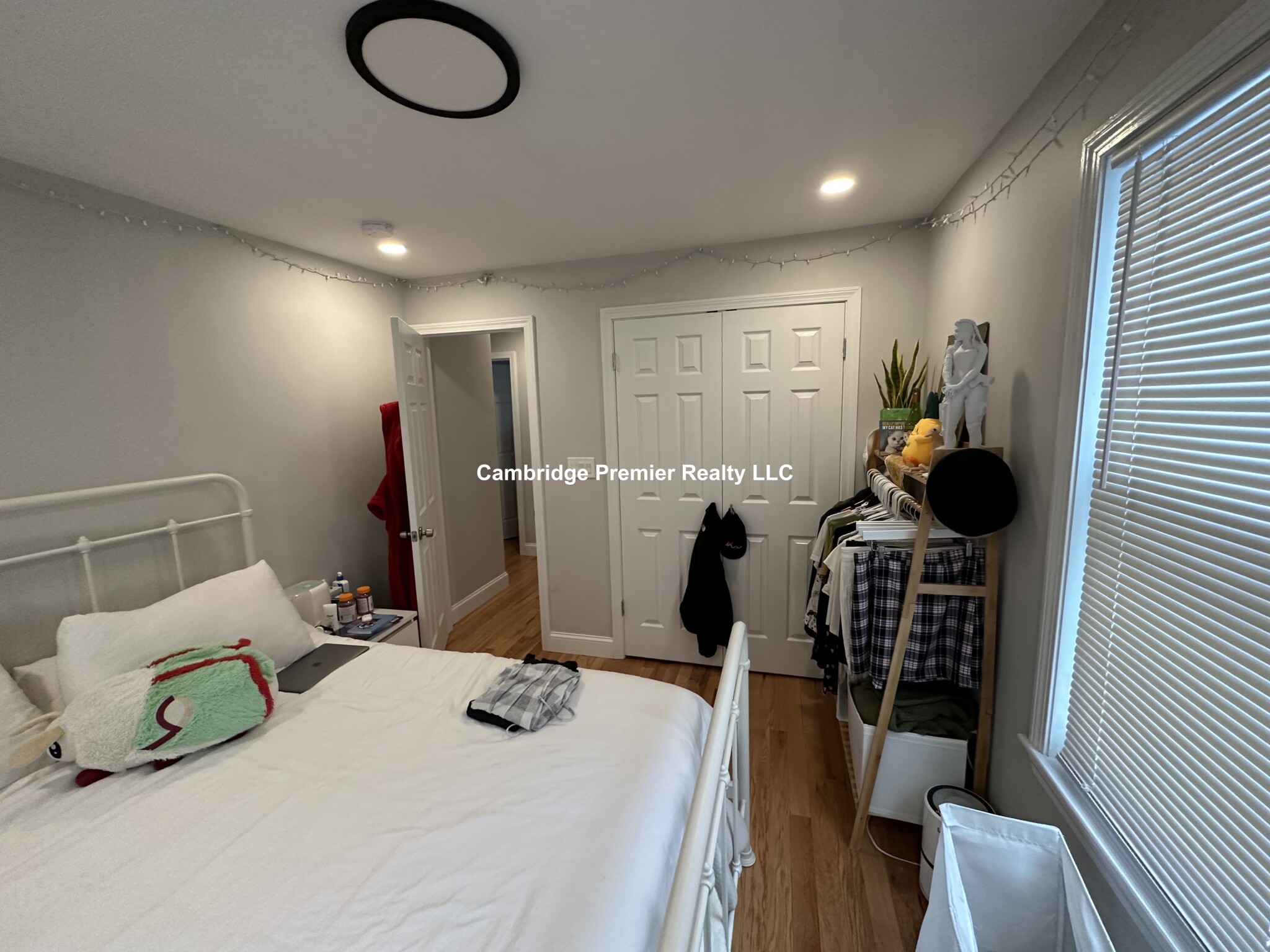 49 Whittemore Ave, North Cambridge