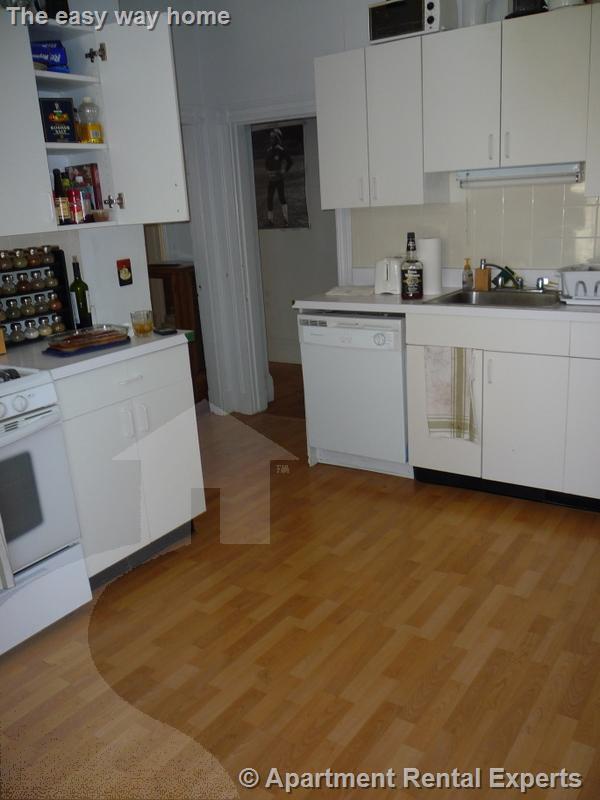 13 Farragut, Teele Square