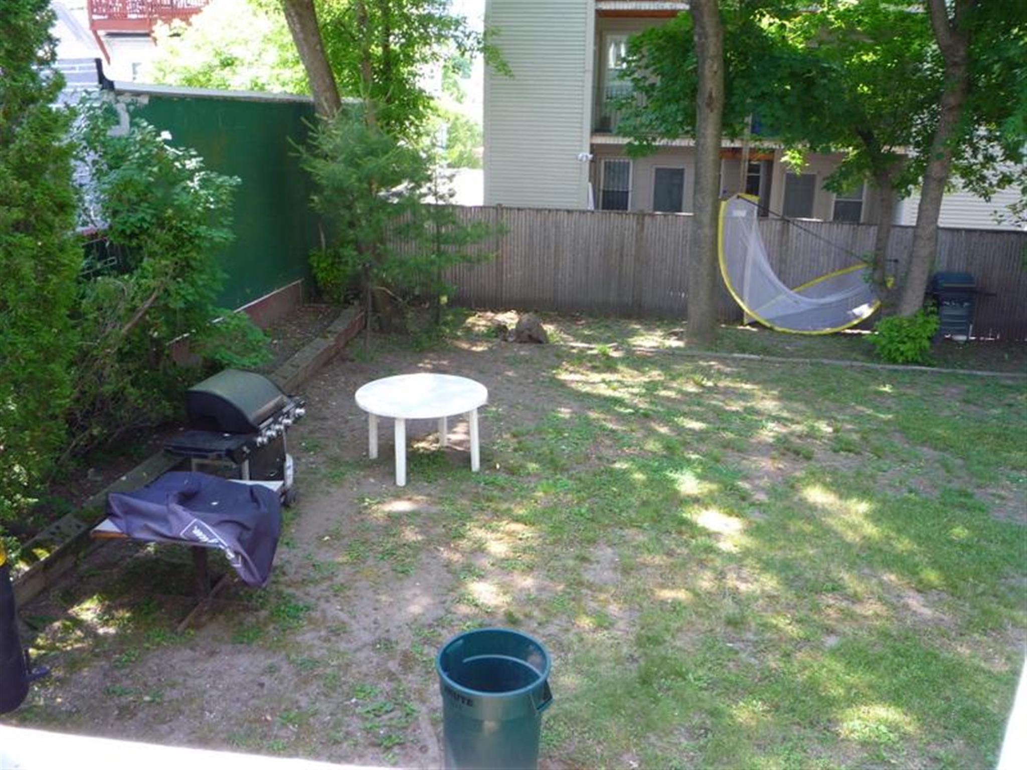 13 Farragut Ave, Teele Square