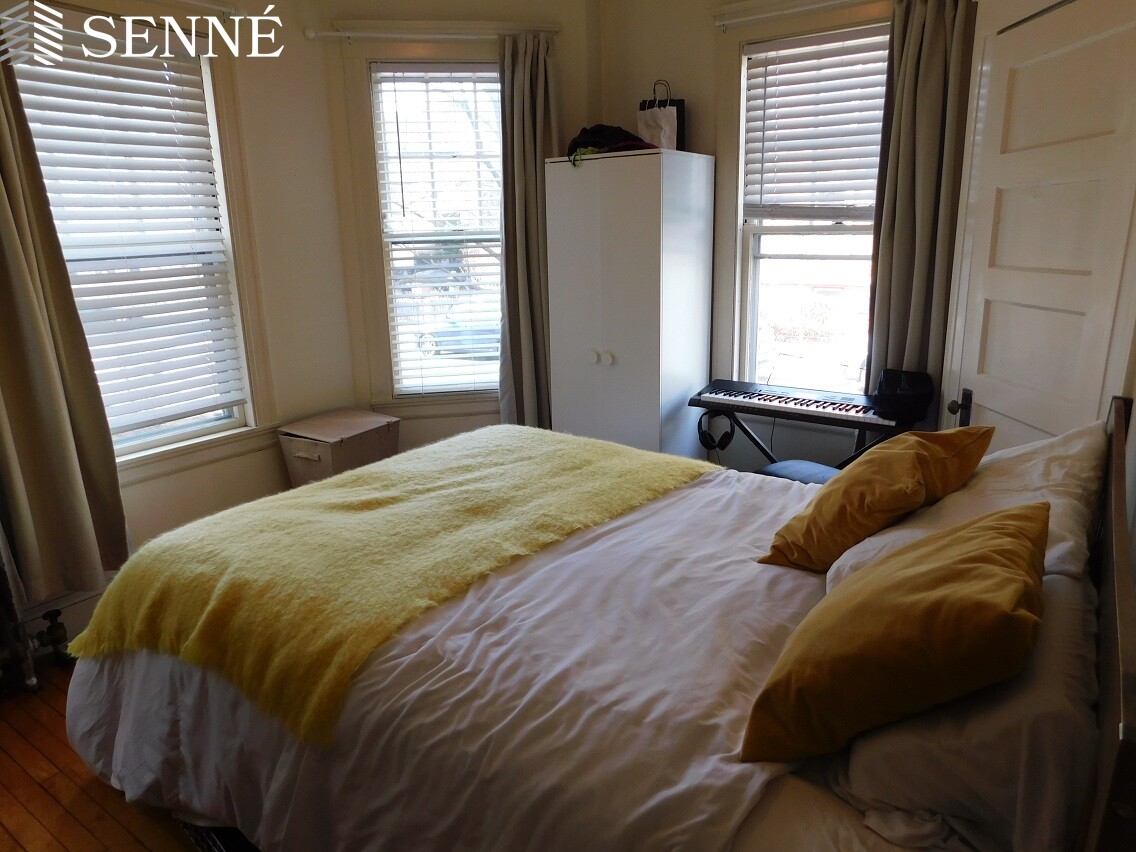 4 Avon St, Harvard Square