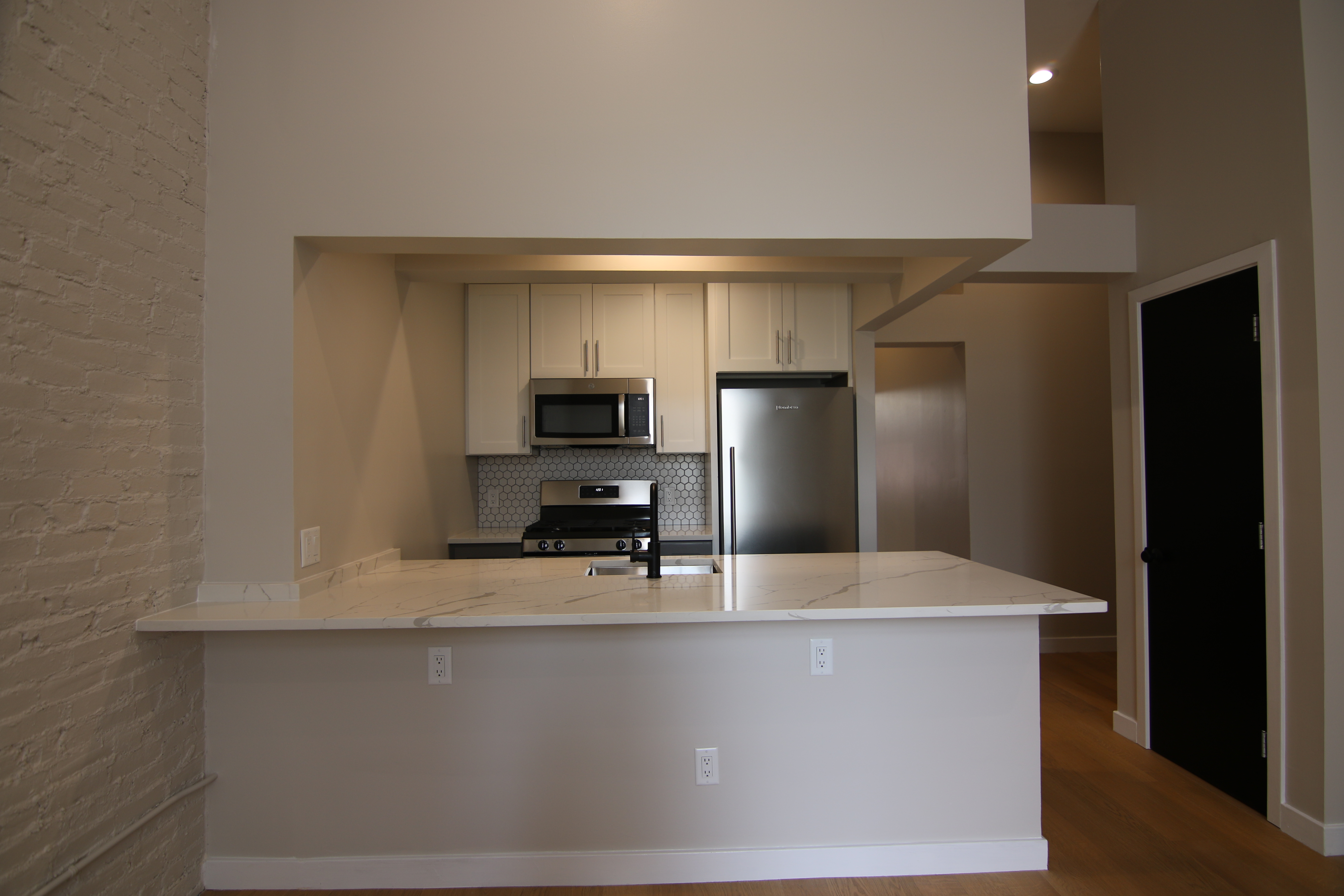 1661 Washington St, South End