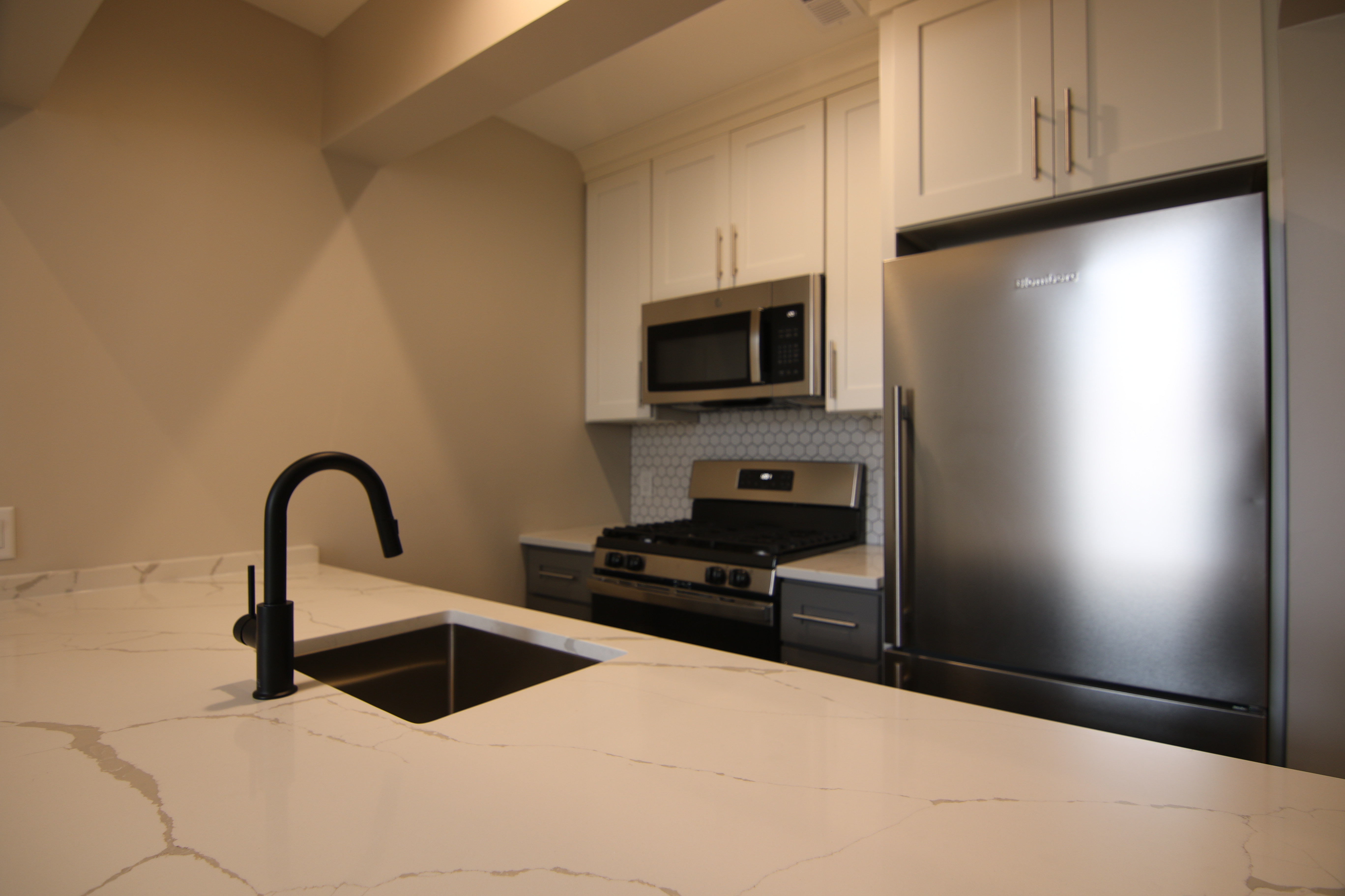 1661 Washington St, South End