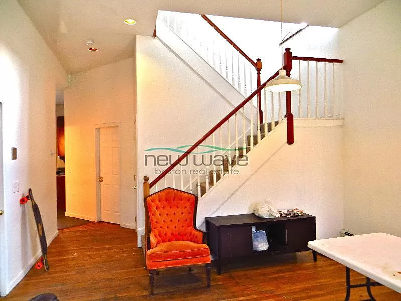 486 Massachusetts Ave, South End