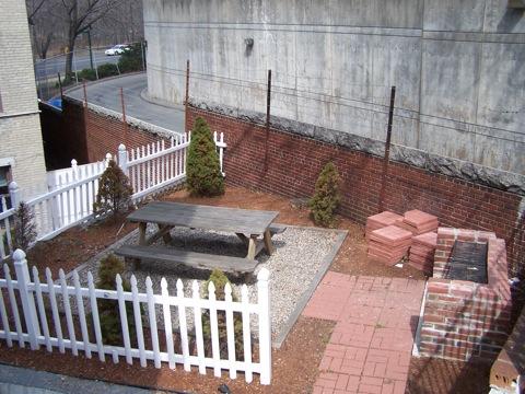 352 Riverway, Mission Hill