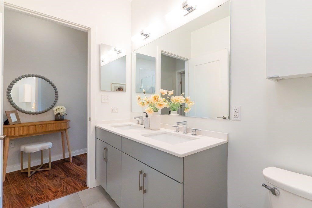 3531 Washington St, Jamaica Plain