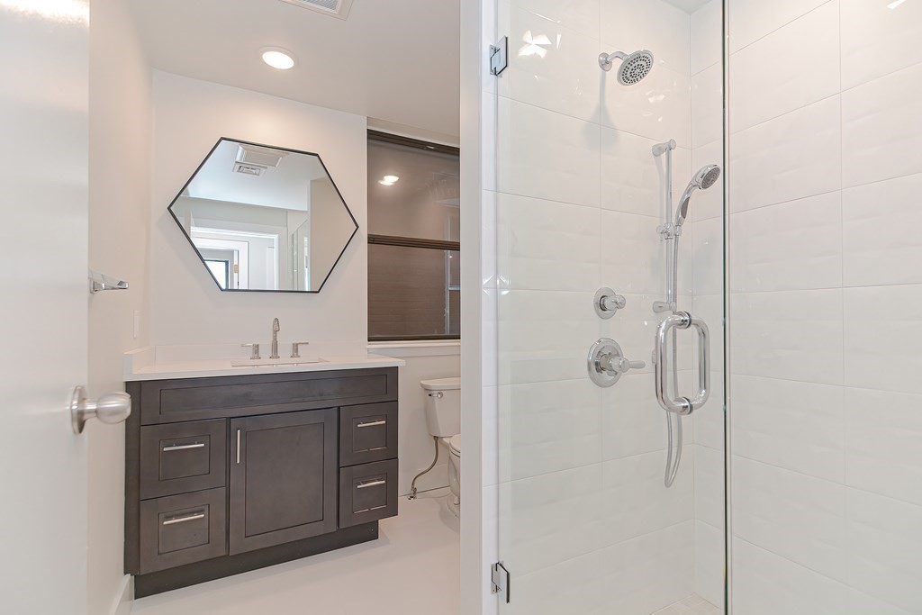 1674 Beacon St, Coolidge Corner