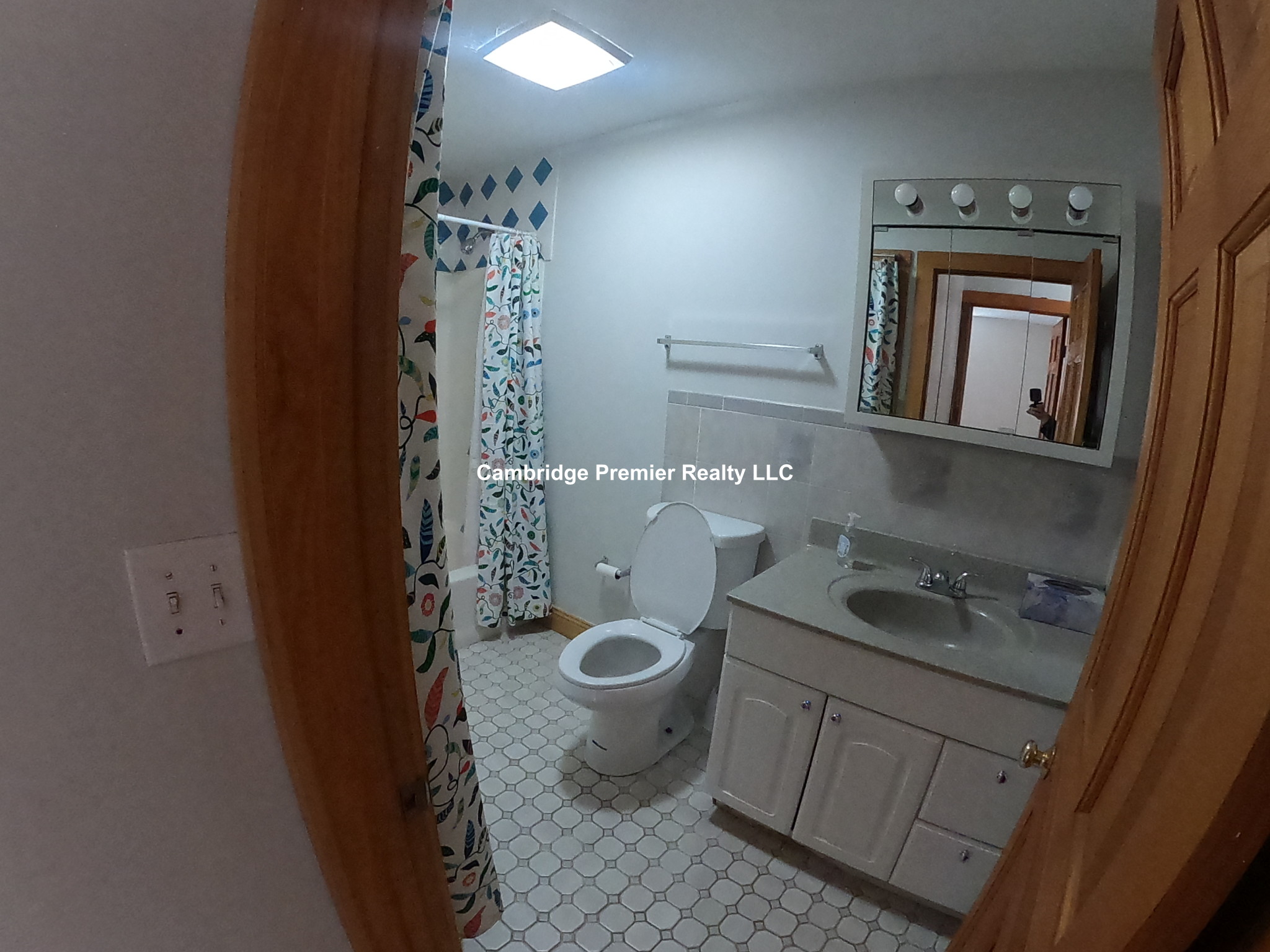 5 Baldwin Street Ct, Mid-Cambridge