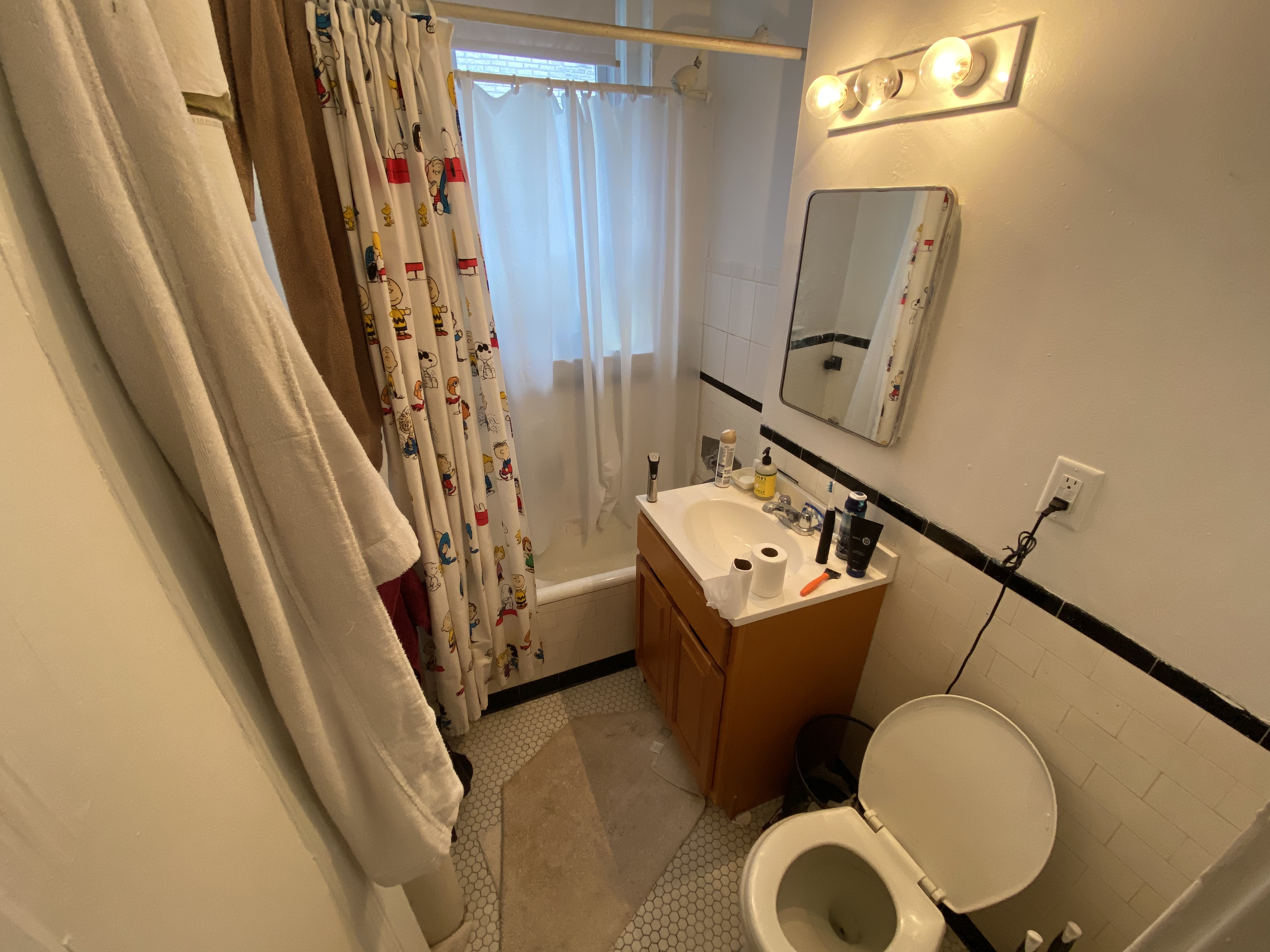 1687 Commonwealth Ave, Brighton