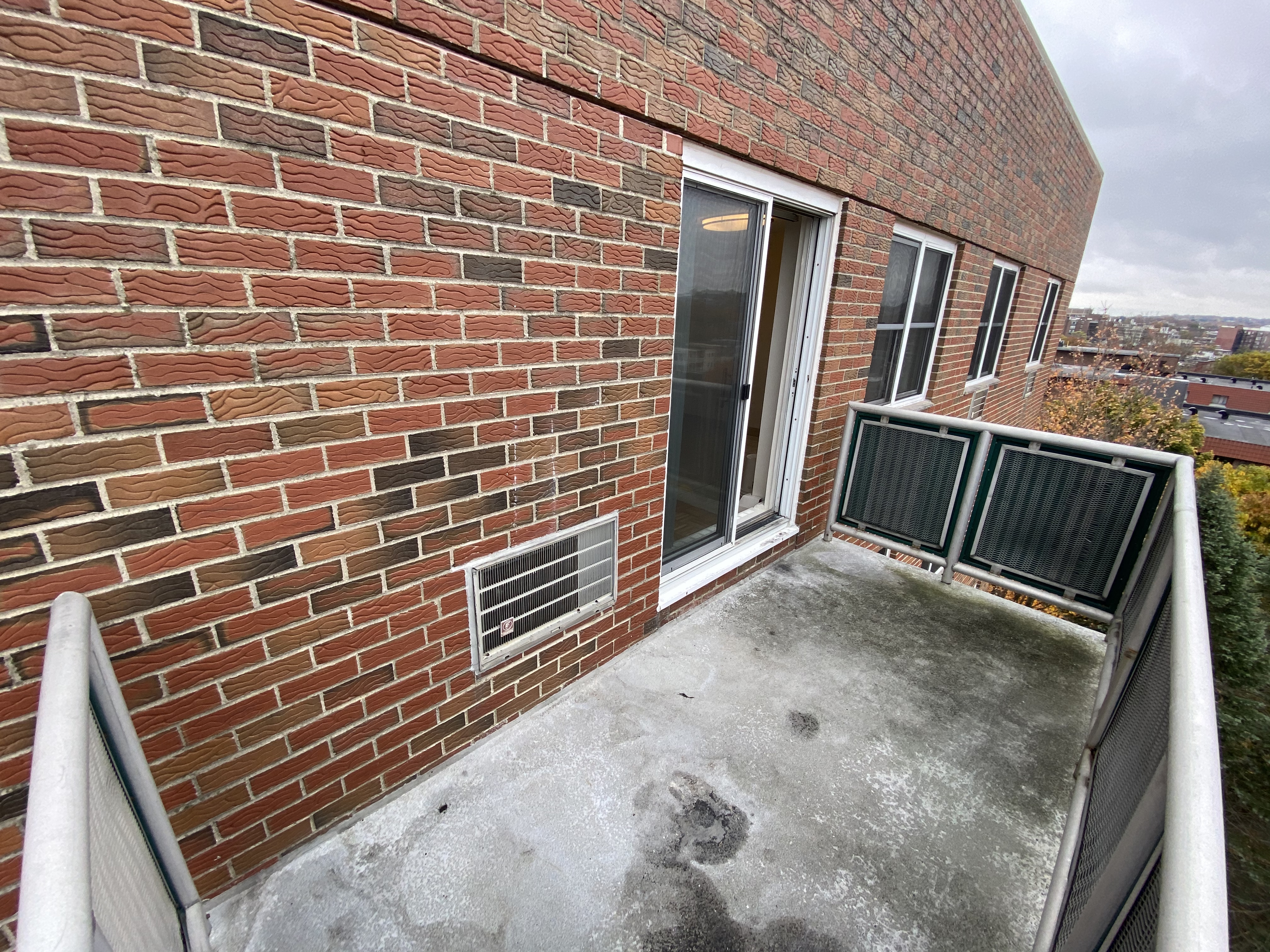 185 Freeman St, Coolidge Corner