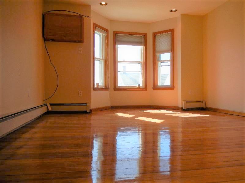 166 Leyden St, East Boston