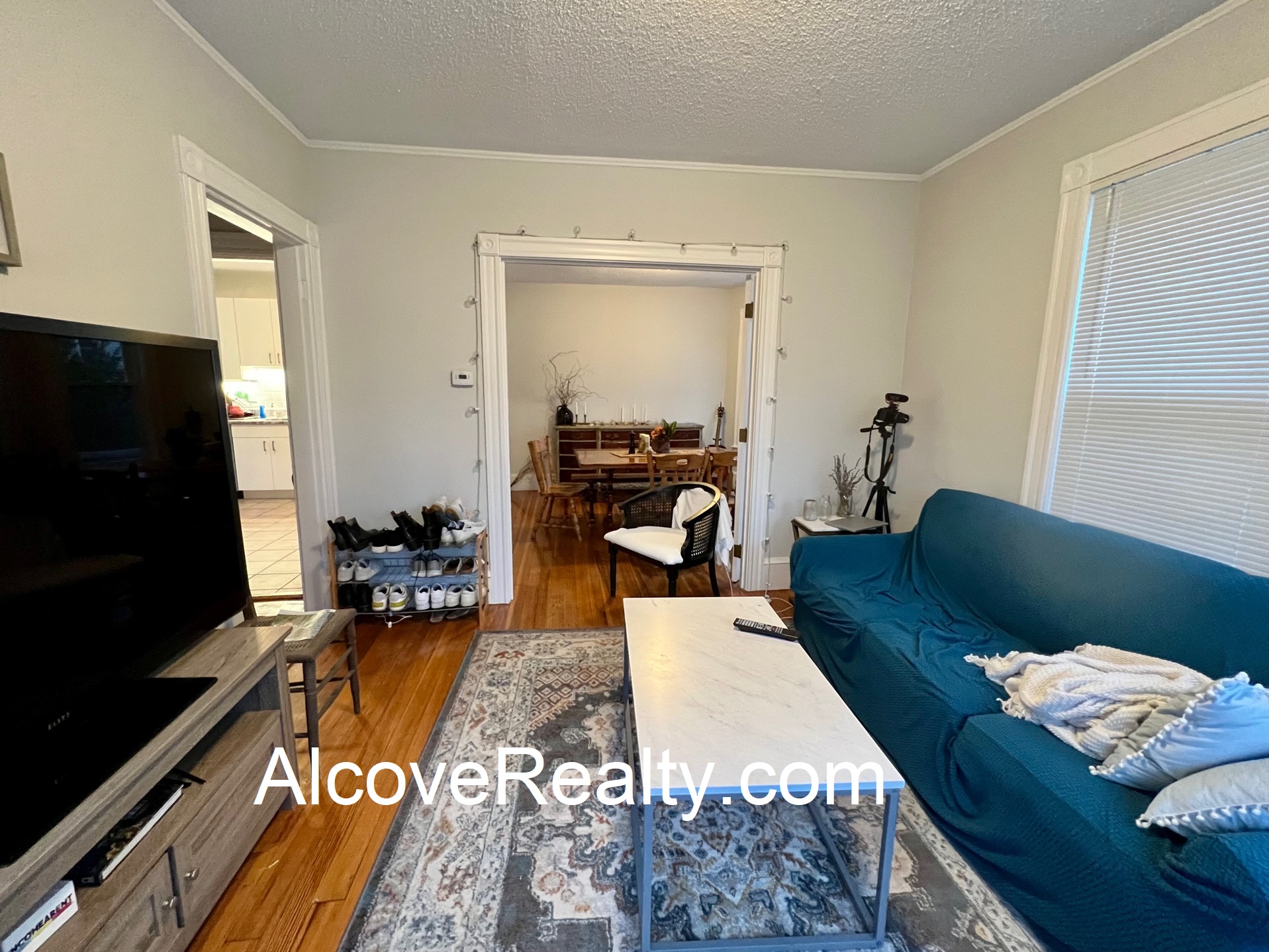 69 Raymond Ave, West Somerville