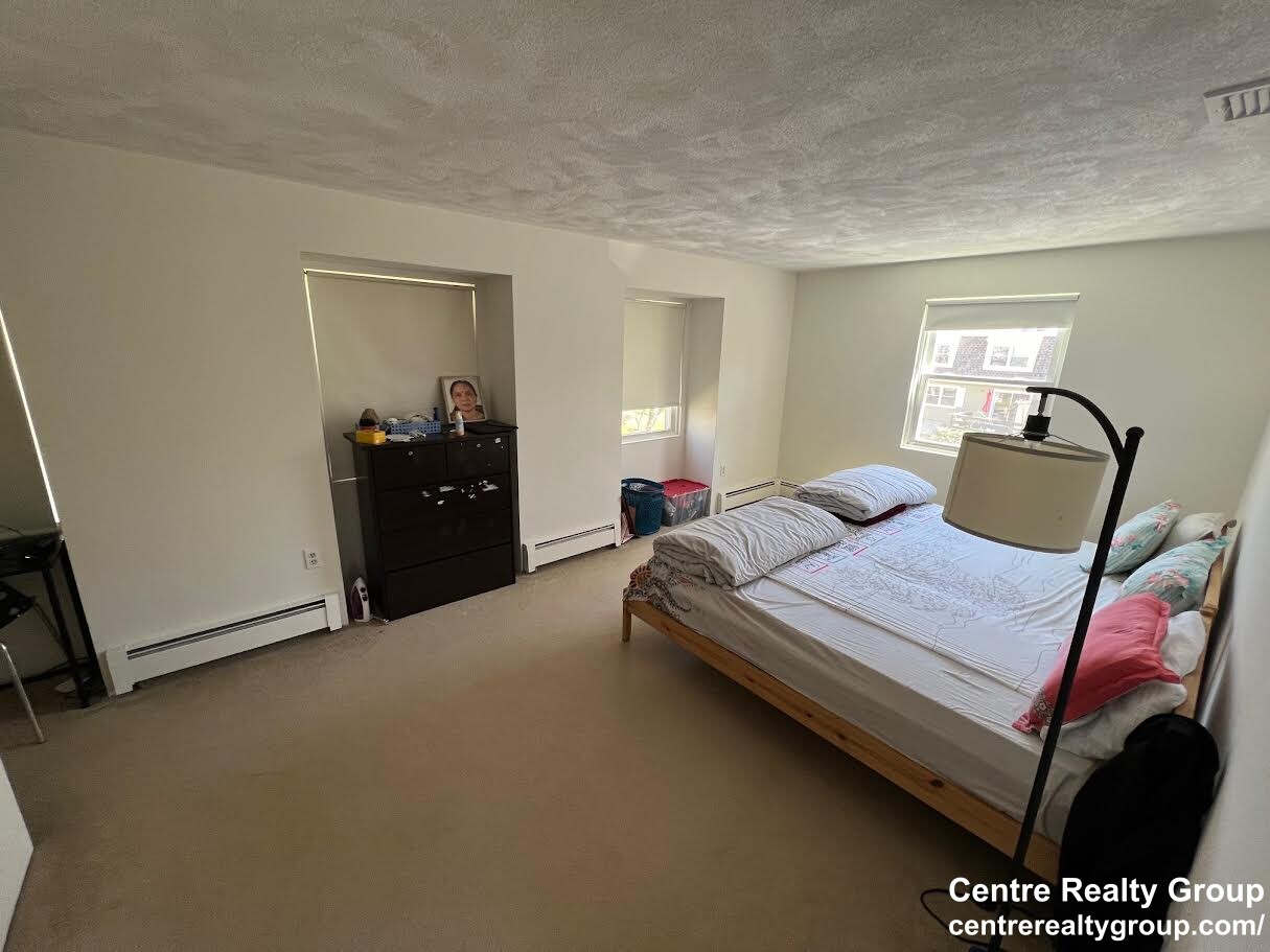 69 Saco St, Newton Upper Falls