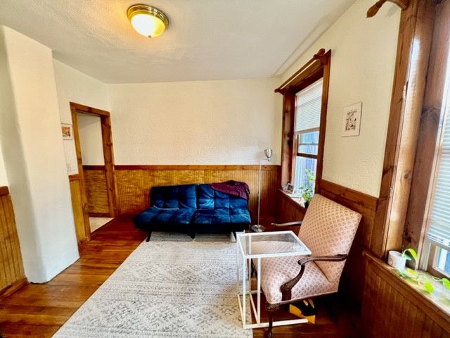 4 Garden Court St, North End