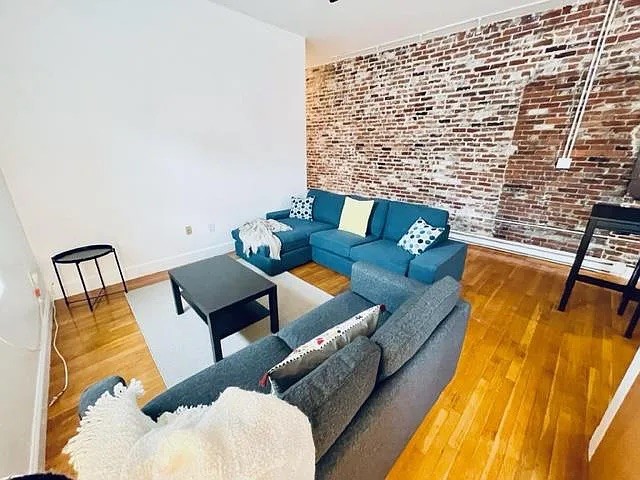 31 Parmenter St, North End