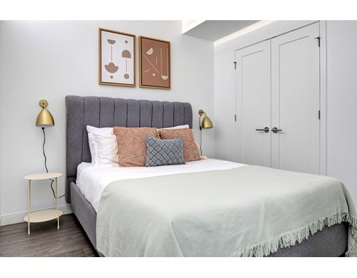 89 Dedham St, South End