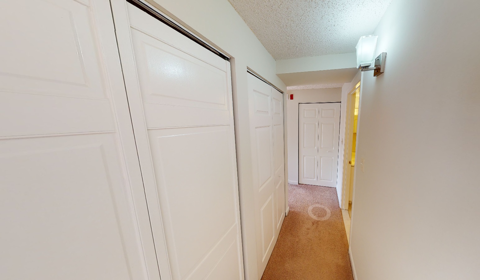 16 Elmer St, Riverside