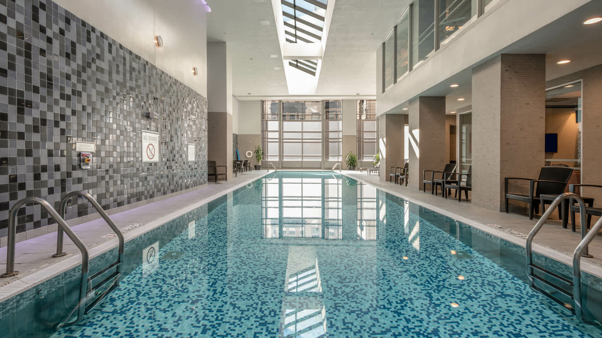 660 Washington St, Chinatown