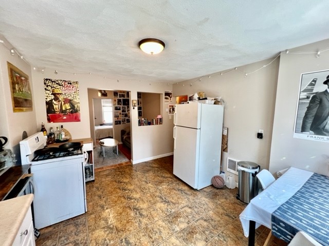 2 Baldwin Pl, North End