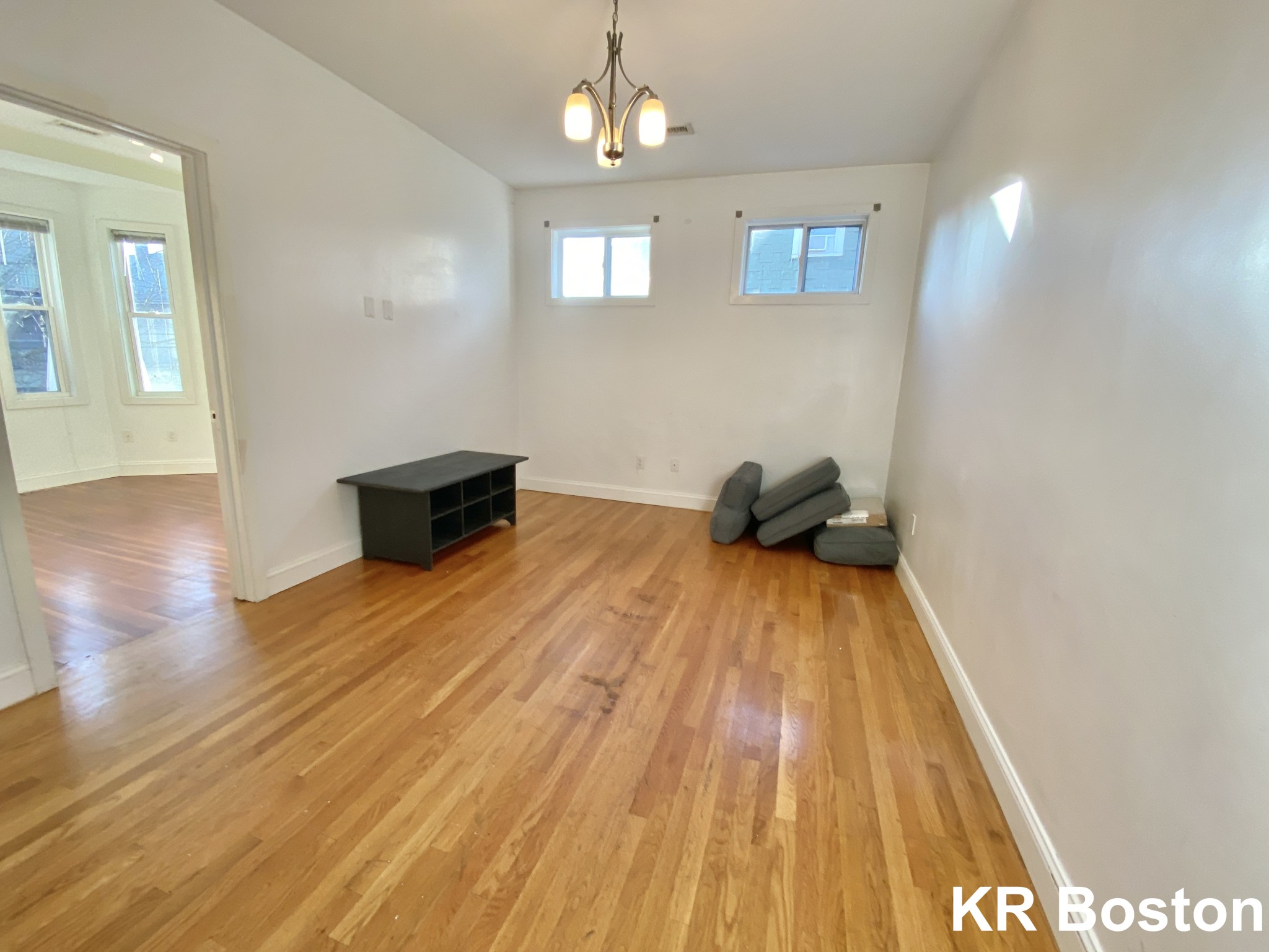 2 Wadsworth St, Allston