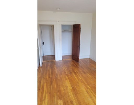 332 Salem St, Malden