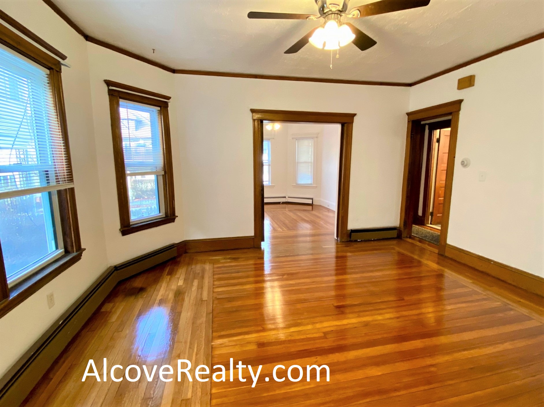 10 Bowdoin St, Medford