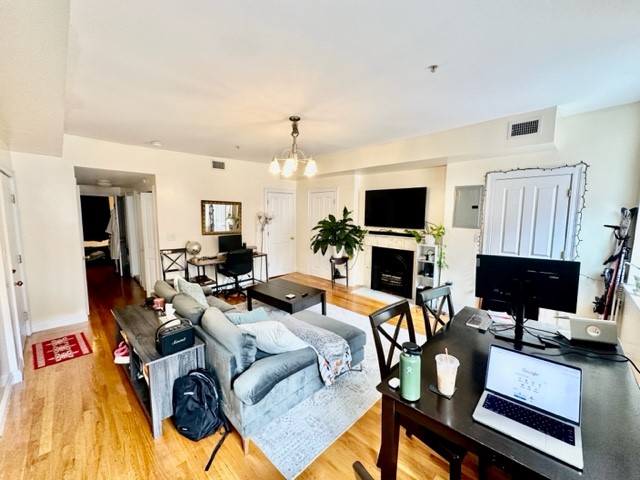 34 Mount Vernon St, Beacon Hill