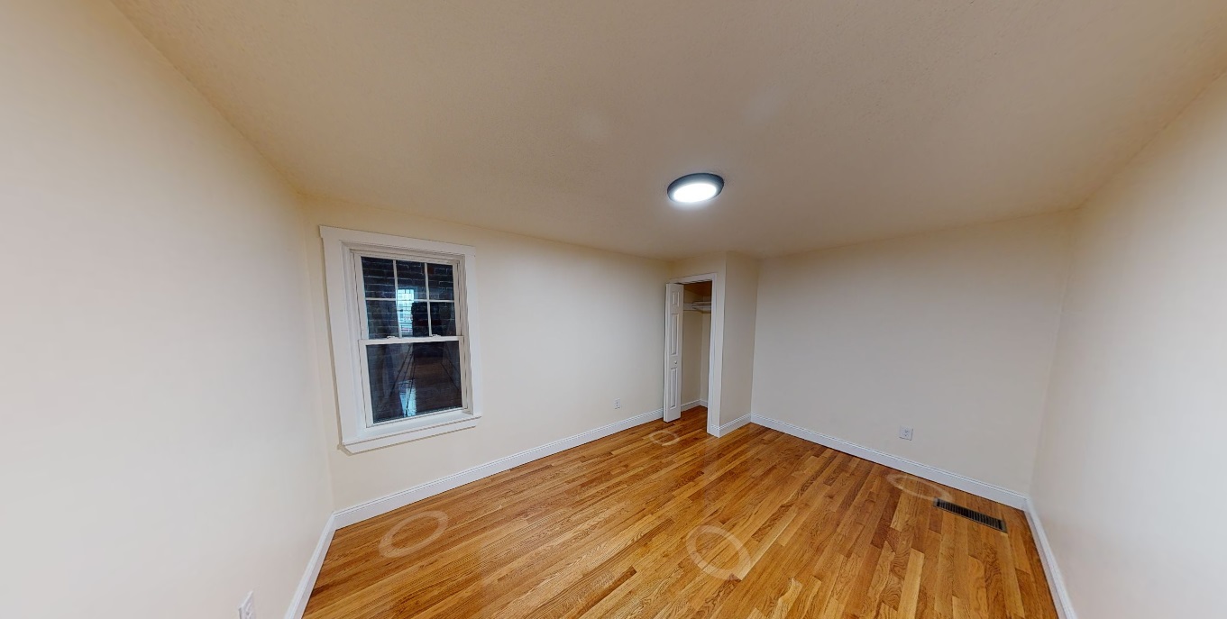 523 3rd St, South Boston