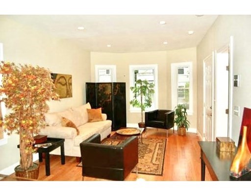 258 Upland Rd, North Cambridge