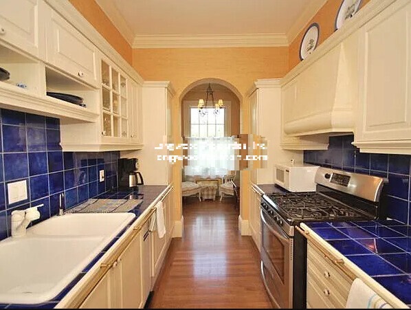 318 Commonwealth Ave, Back Bay