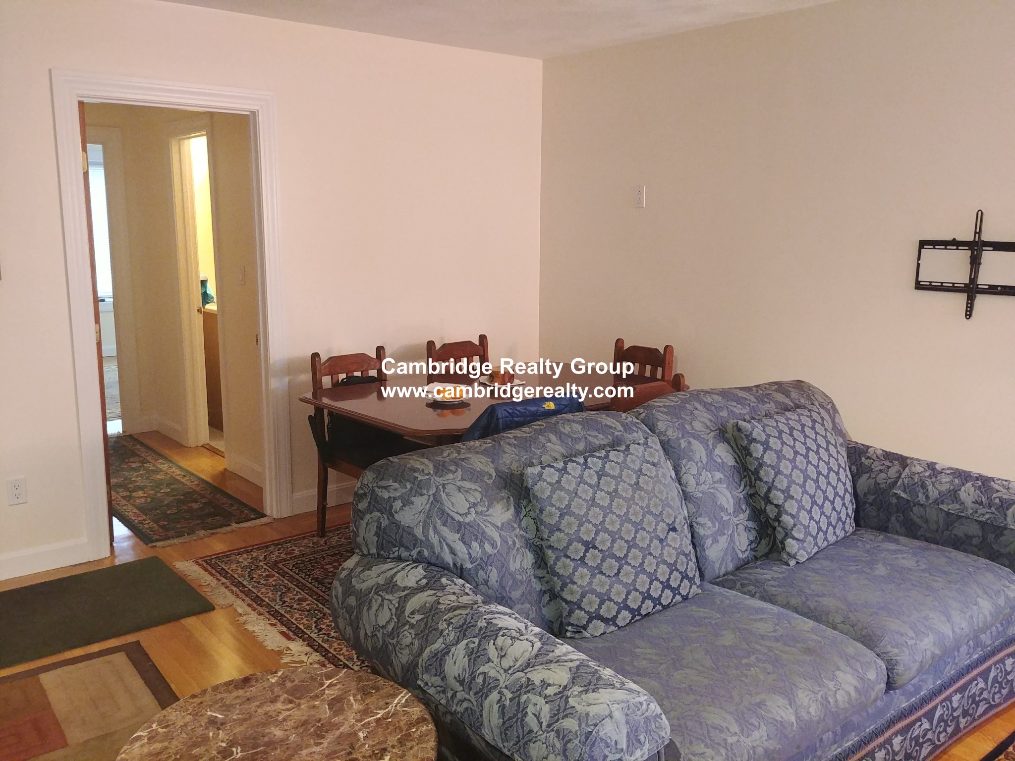 114 Yorktown St, Davis Square