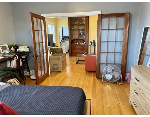 100 Fellsway, Malden