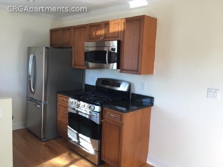 60 Brattle St, West Cambridge