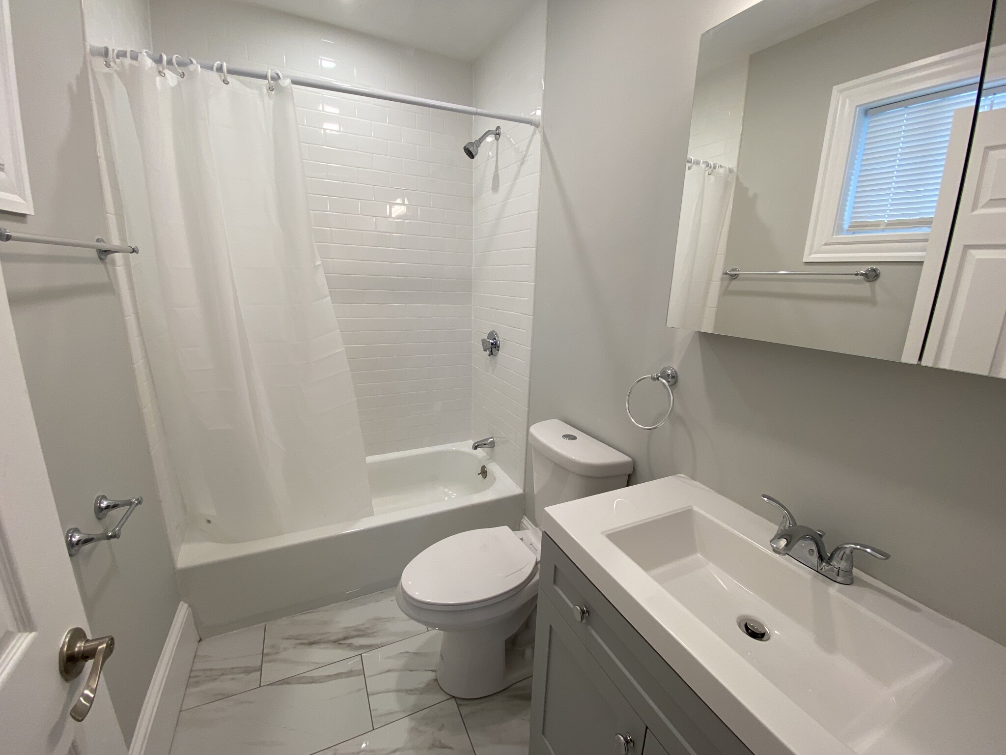 8 Spencer, Porter Square