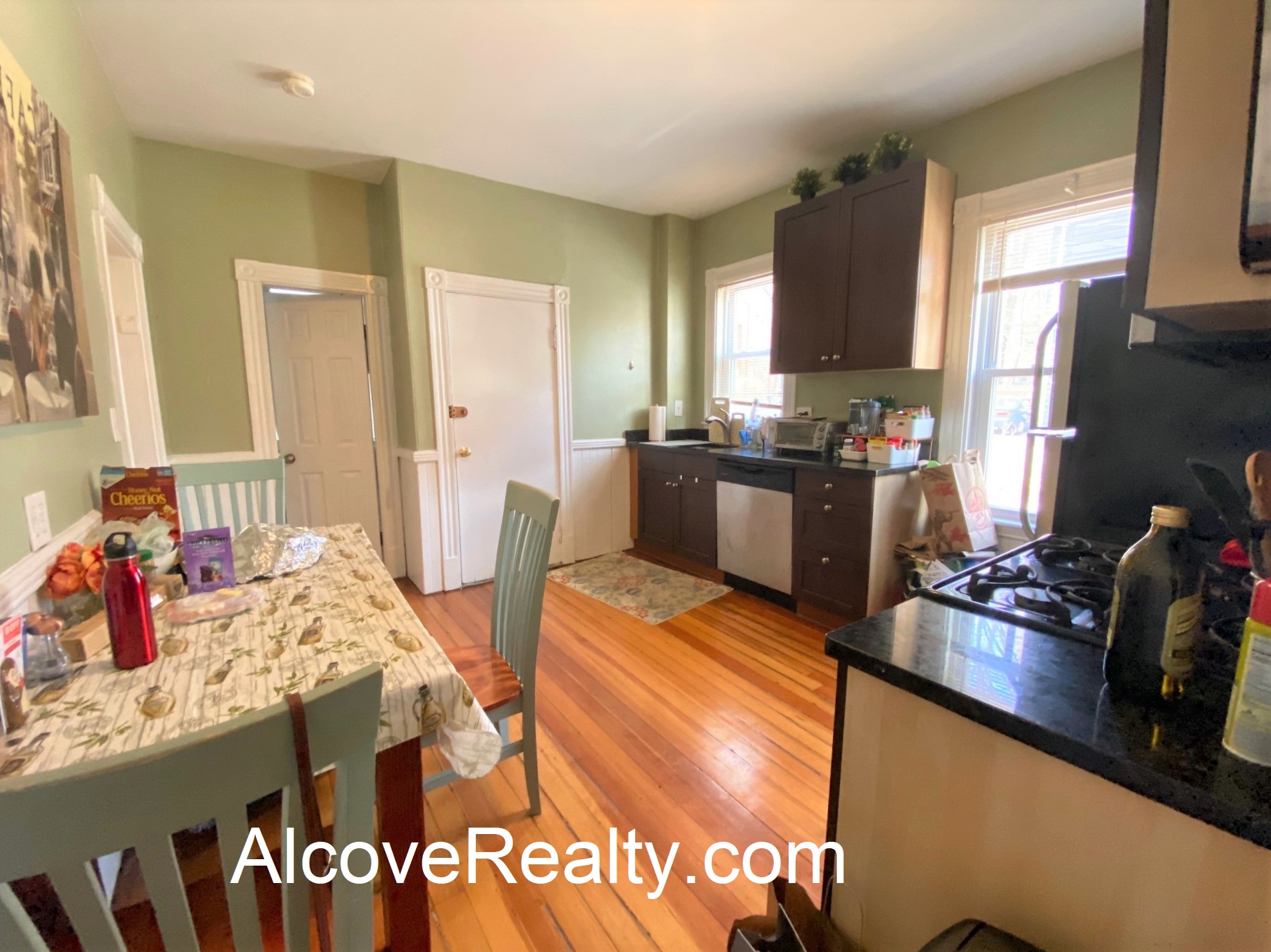 68 Richdale Ave, Porter Square