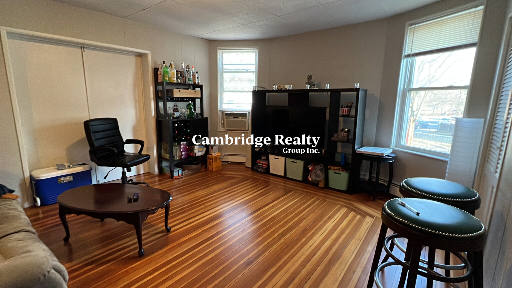 158 Holland St, Teele Square