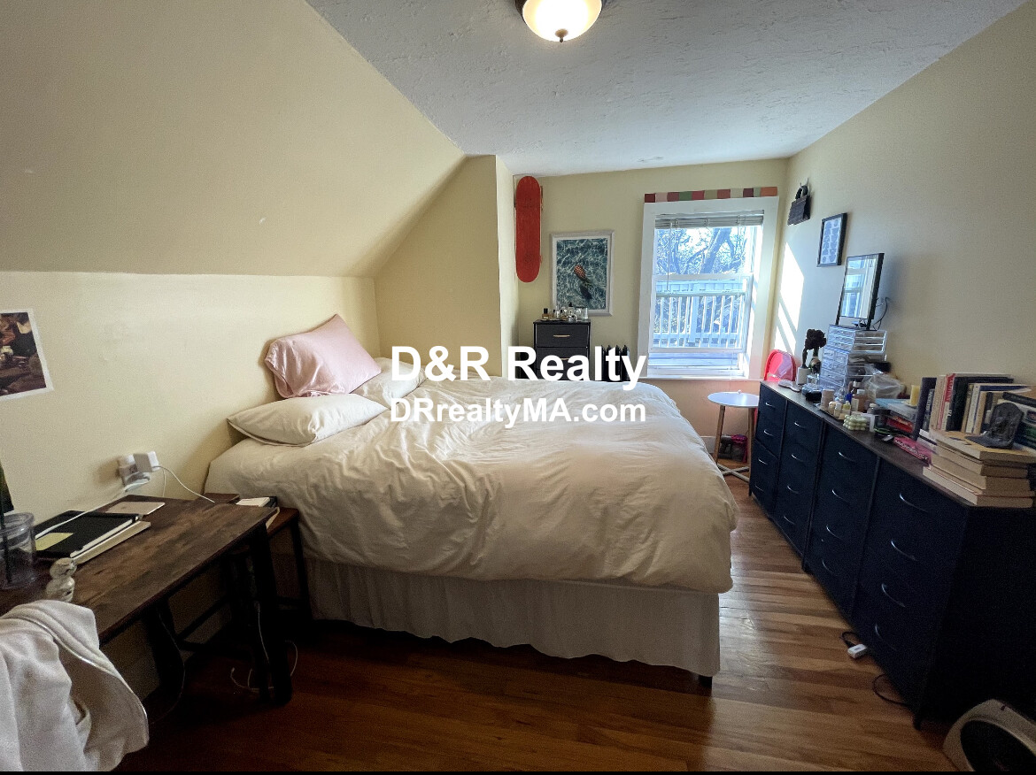 5 Blake St, Porter Square