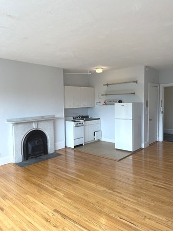 18 Commonwealth Ave, Back Bay