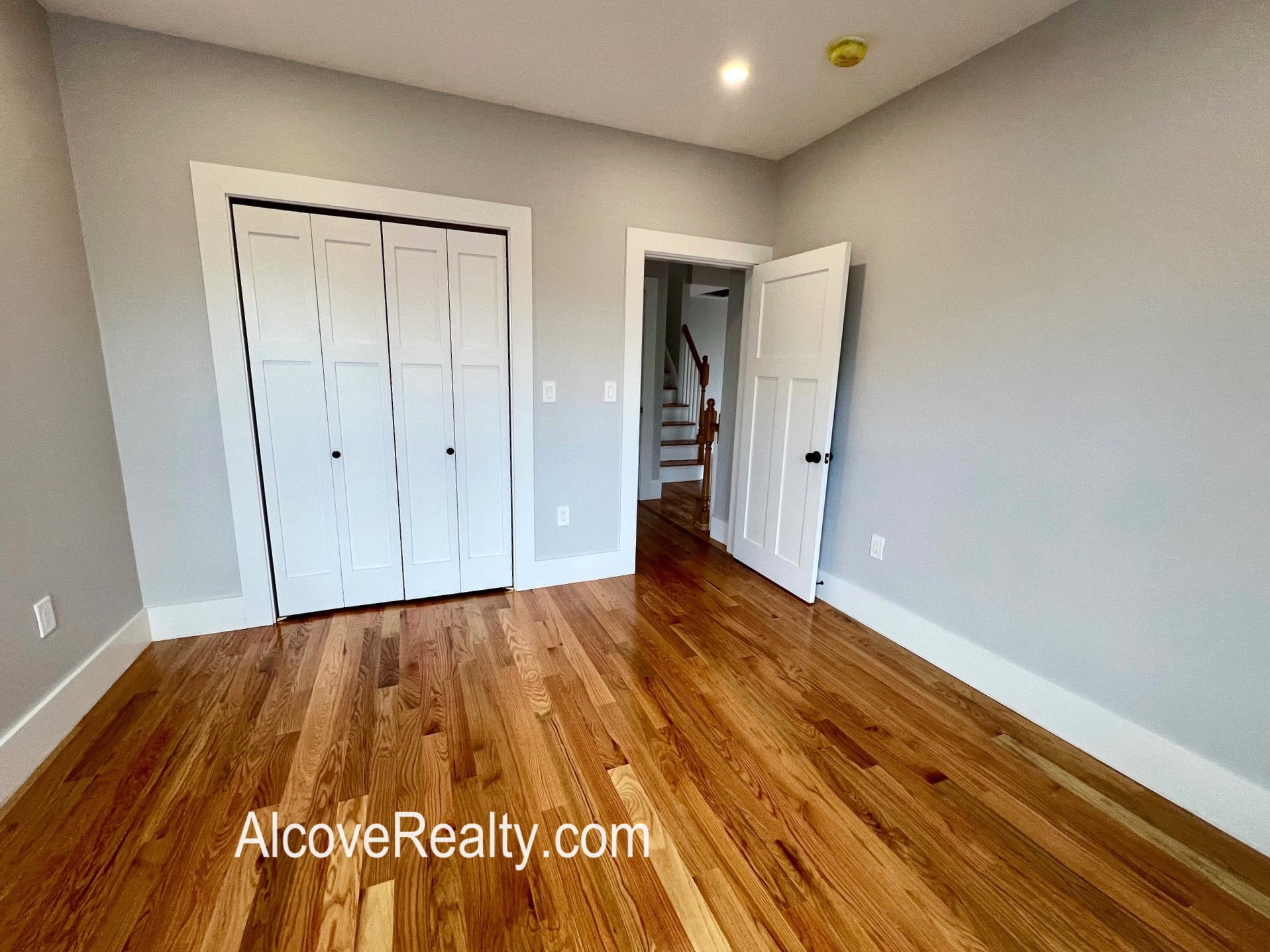 42 George St, South Medford