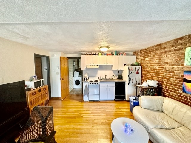 8 Harris St, North End