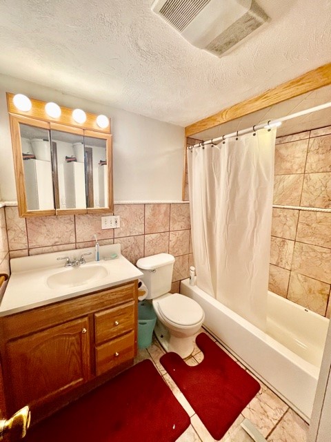 4 Garden Ct, North End