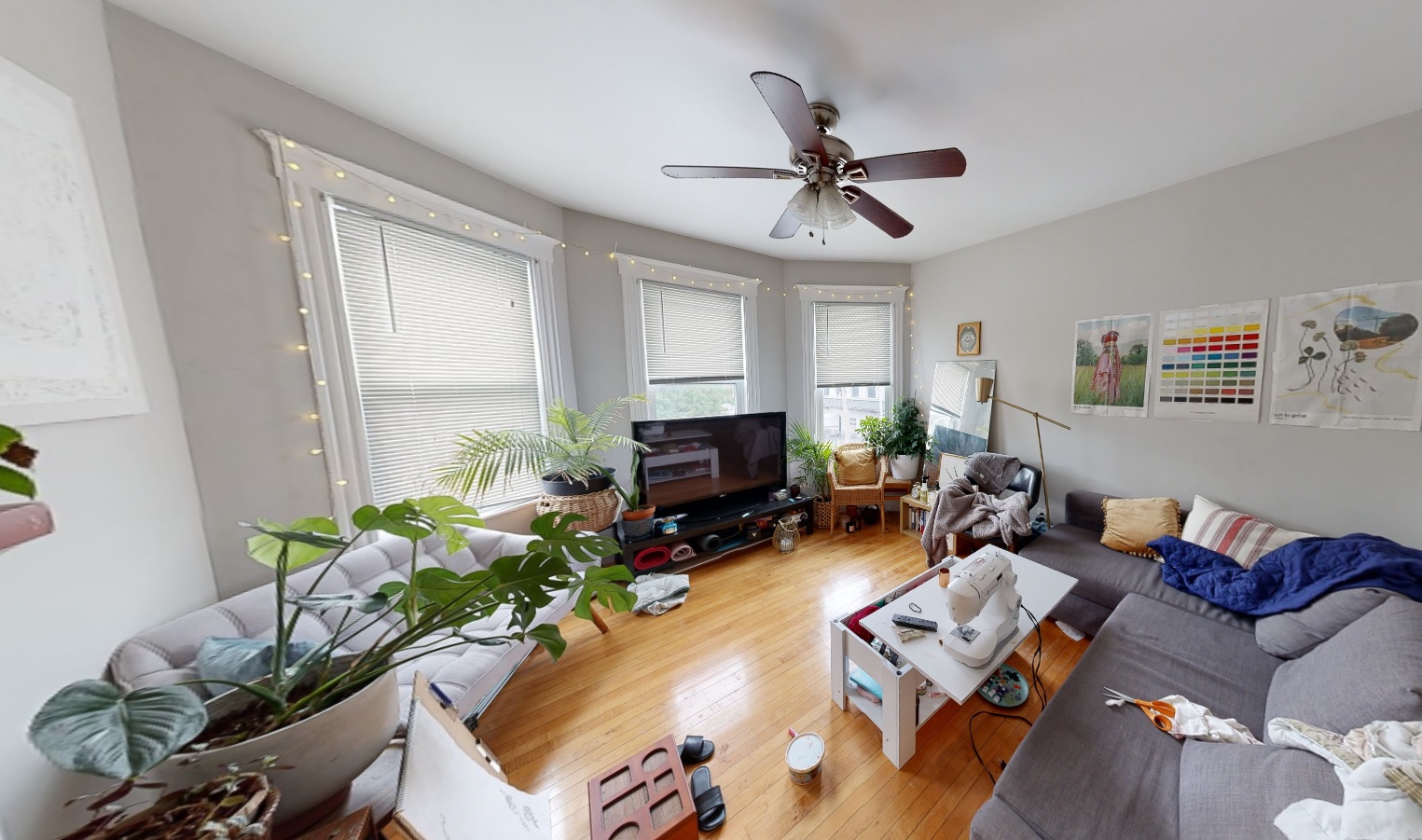 10 Pleasant St, Riverside