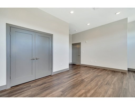 400 Mystic Ave, Davis Square